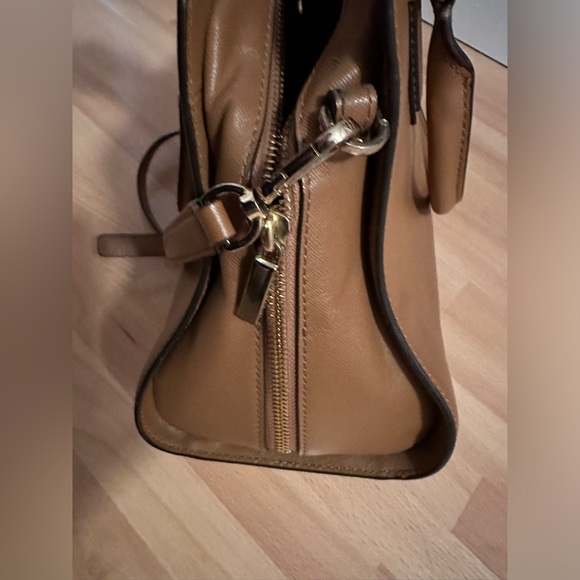 Tory Burch Robinson Curved Satchel - Picture 8 of 14